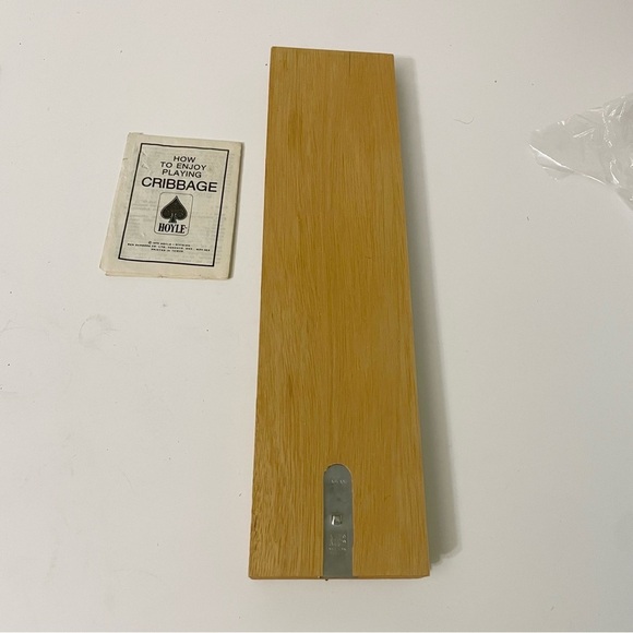 Vntg 1975 Wooden Cribbage Board E.S. Lowe Milton Bradley Manual Read - Picture 10 of 15